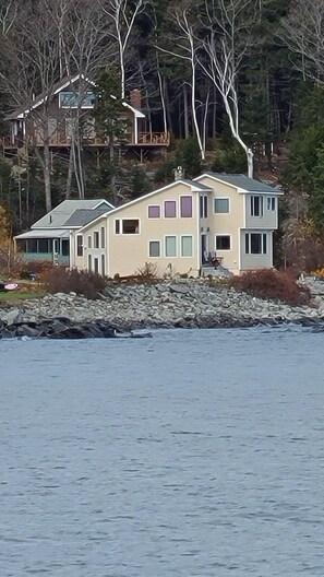Water view

