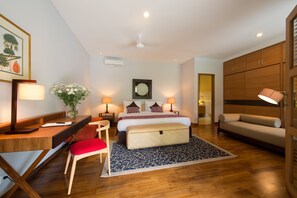 Tropical 8BR Villa by the beach,Seminyak