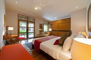 Tropical 8BR Villa by the beach,Seminyak