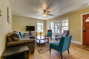 Light and bright, the living room is very comfortable for 6