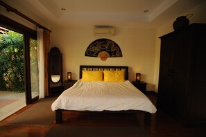 Fantasea Villa @ Kamala Nathong House