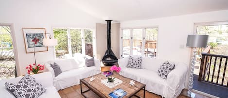 A corner of the open and airy living room.