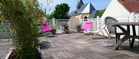 terrasse ensoleillée