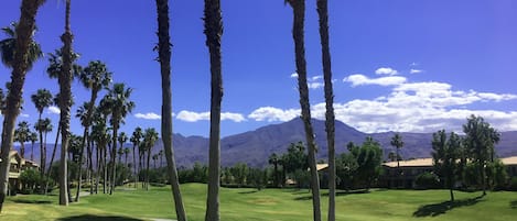 Overlook the 5th fairway of the Nicklaus Tournament with Santa Rosa mountains 