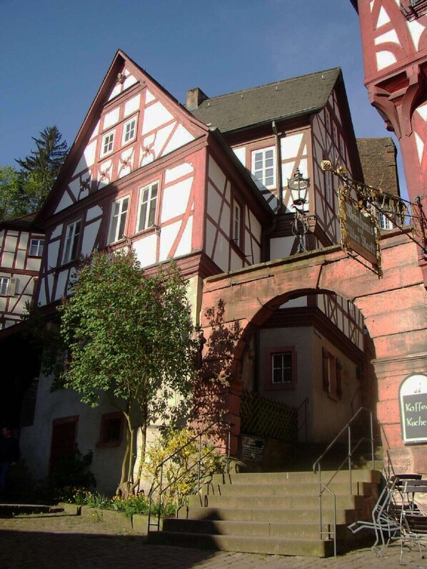 Ferienwohnung im Torwächterhaus direkt im Zentrum von Miltenberg