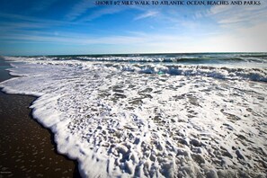 Atlantic Ocean Beach, 1/2 mile to the east