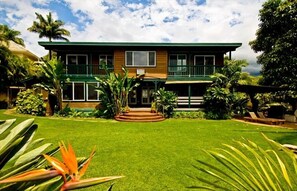 Lu'uwai's of Makena Oceanfront House in Maui, Hawaii