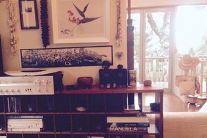 Lounge detail