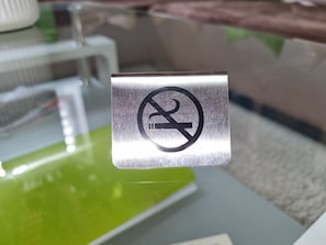 Gesamtes Gebäude Nichtraucherbereich