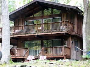 This two story chalet is situated right
on Bushkill creek; easy to get to!