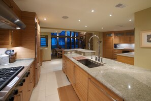 Gourmet Kitchen
