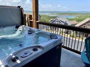 New private hot tub on lower deck