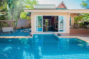 Baan Manu Chang villa in Ao Nang, Krabi