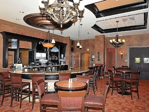 Clubhouse Bar and Grill