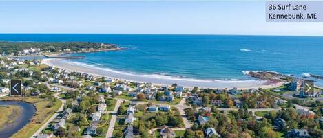 Aerial photo of distance to beach from 36 Surf Lane