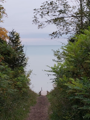 Path to the beach is 10 houses away