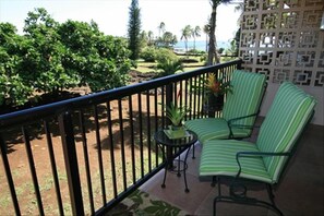 Balcony Overlooking Prince Kuhio Park and Oceanview