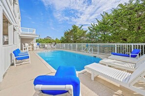 Surf or Sound Realty - 404 - Solare - Pool Area -1