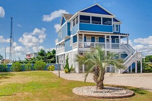 surf-or-sound-realty-island-breeze-790-exterior