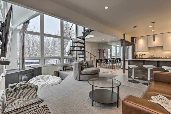 Vail Vacation Rental | 2BR | 1.5BA | 1,000 Sq Ft | Stairs to Access