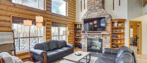 Brian Head Vacation Rental Cabin | 5BR | 4BA | 3,550 Sq Ft