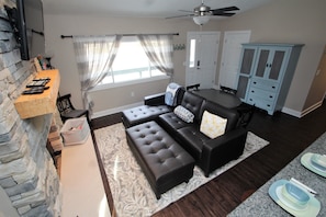 Open Concept, Living Room/Kitchen Area!