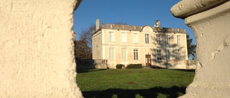 Chateau de Charras c1722