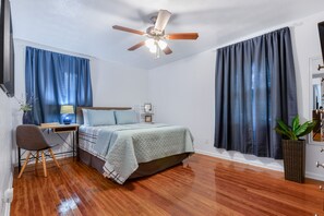Queen bedroom