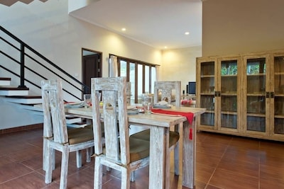 NuansaKori House 4Bedrooms, Jimbaran