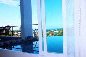 Kata Sea View Villa, Pool & Chef B2