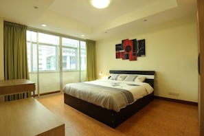 Spacious 2 BR. 140 Sqm. Central Located