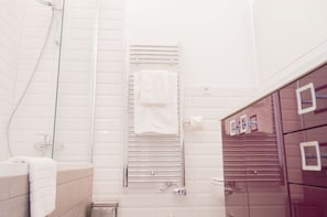 Beautiful shower room