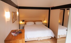 The bedroom with superking size bed
