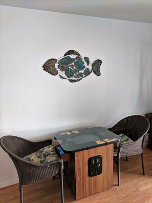 Multi-game arcade table