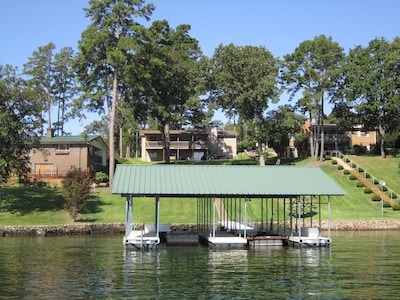 'P' Perfect Home On Lake Hamilton With 4 Bedrooms And Awesome View