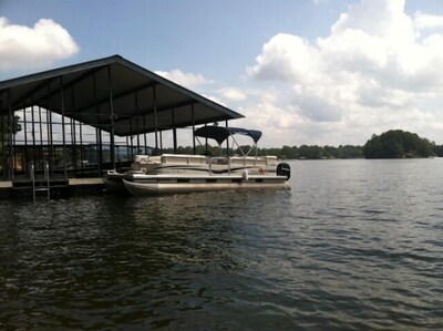 'P' Perfect Home On Lake Hamilton With 4 Bedrooms And Awesome View