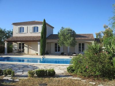 Pierrebrune Issirac: Casa / villa / chalet - Pierrebrune-Issirac