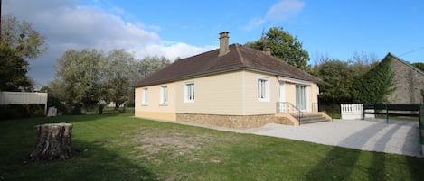 Vue du Gîte extérieure
