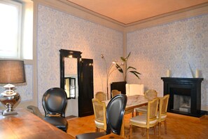The dining room