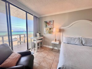 Wake up to this great view!