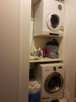 Laundry available washing machine  clothes dryer  plus beach towels.
  