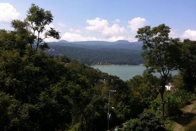 Chalet los Cuatro Manguitos para 10 personas a 5 minutos del lago y del centro