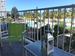 Private balcony with beach view!! Perfect to start/end your day!!