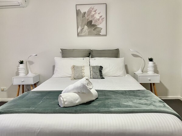 Bedroom 1. Smart TV, Aircon
