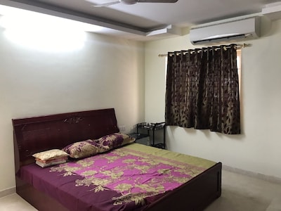 Self Catering Furnished Guest House Holiday Villa Chennai