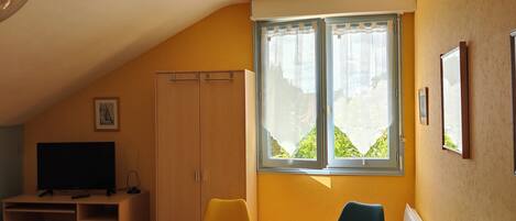 chambre jaune et bleue