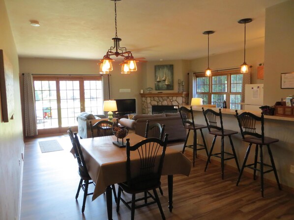 Kitchen table/main seating area