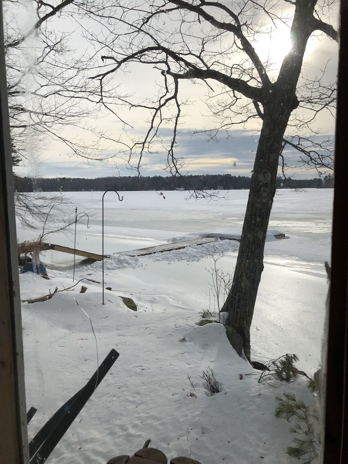 Lazy Lake Experience with Sunny Dock & Great Swimming – close to Camden/Rockport