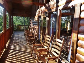 Upper deck