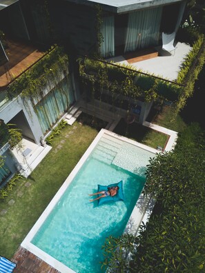 4 BR Villa in Ungasan Near Beach (AMBR)